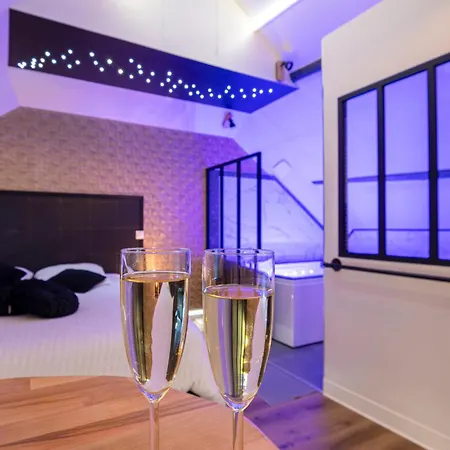 L'intemporel Eclipse Privatif Love hotel *
